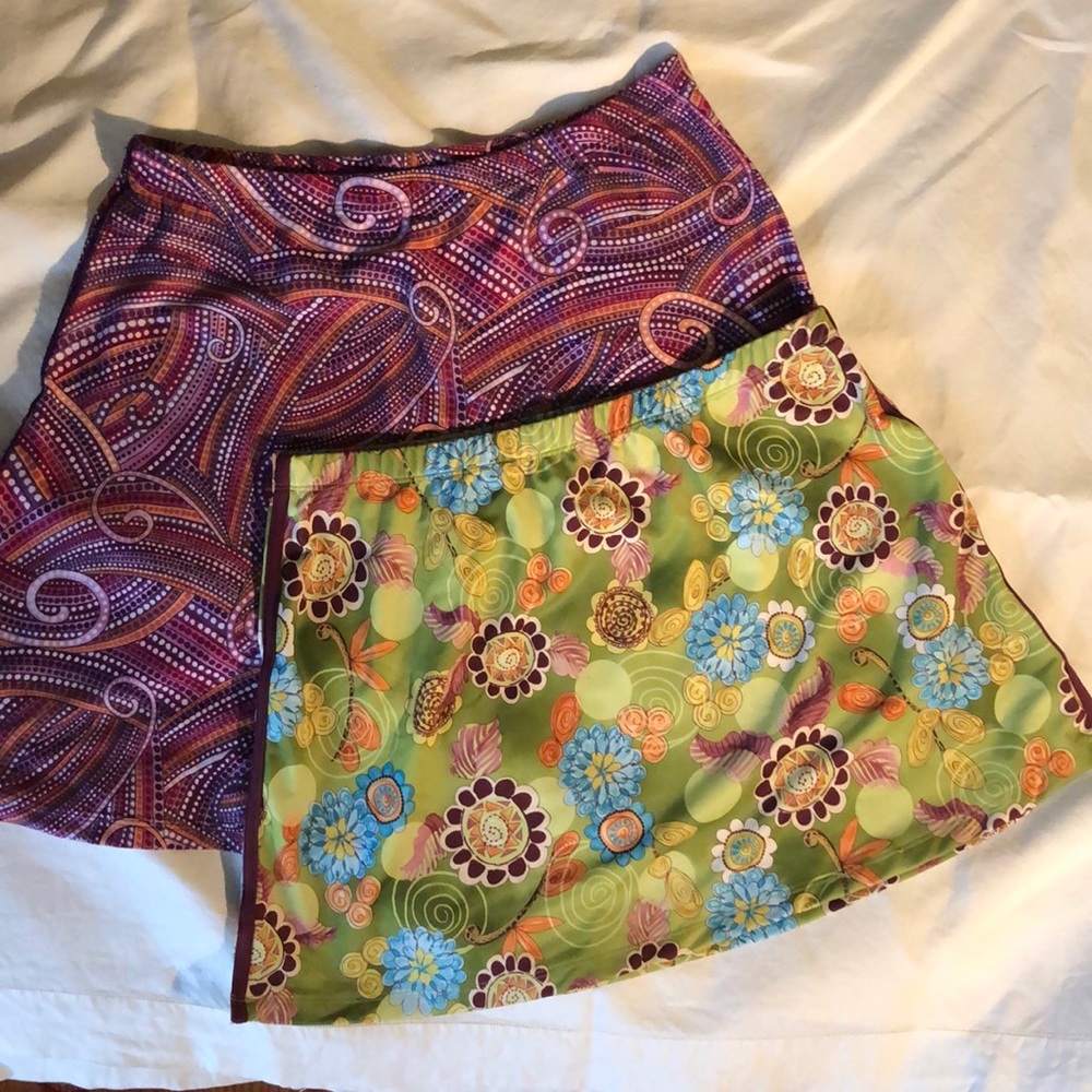 Set of running skirts. Size Large